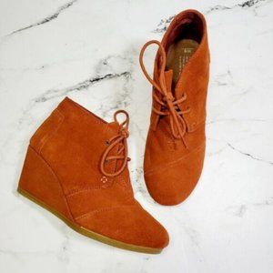 NEW Toms Burnt Orange Suede Wedge Booties Size 9